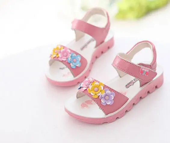 Летние новые стильные детские сандалии для маленьких детей, модная пляжная обувь с большим цветком для девочек