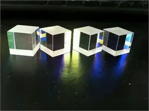 

Educational Prisms Defective Cross Dichroic X-Cube Prism RGB Combiner Decoration Glass Prisma 2.2x2.2x2.15mm