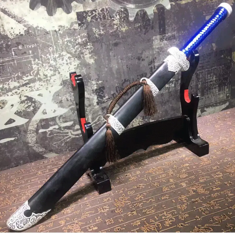 424