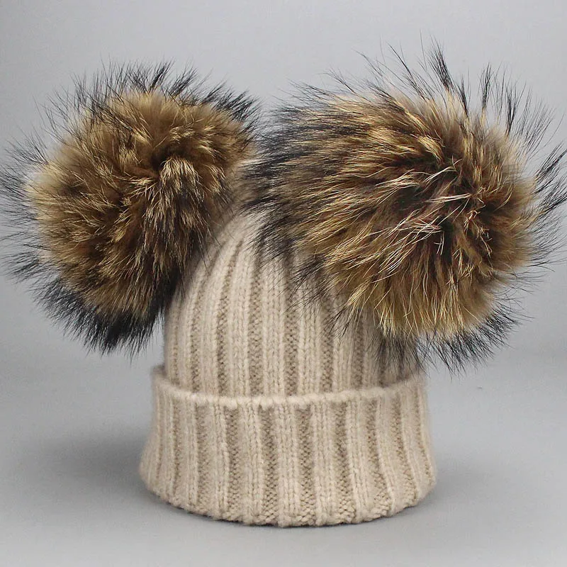 Женская шапка с помпоном из меха енота, зимние теплые шерстяные шапки-бини для девочек и мальчиков, осенне-зимние уличные Лыжные шапки для взрослых с помпонами Skullies - Цвет: Beige 2 pom