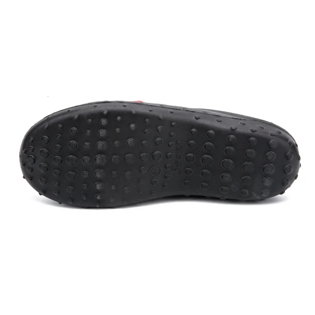 Summer Men’s Slippers Soft Bottom Non-slip Beach Shoes Flip Flops Man Outside Openwork Sandals Home Bathroom Slippers Big Size