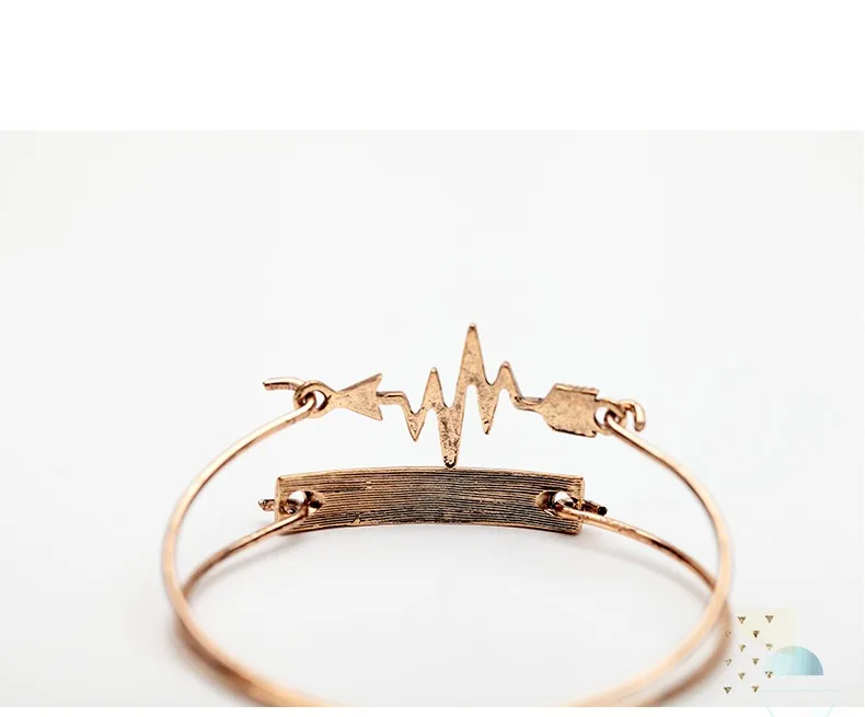 3 beautiful simple Bangles in sparkling gold and silver colors