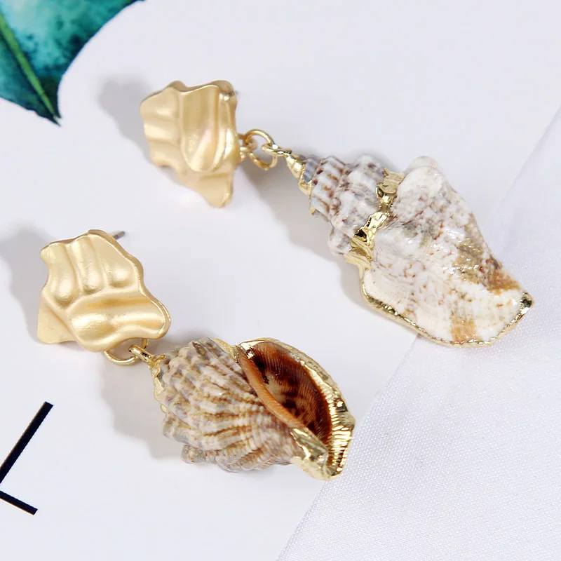 

2019 Boho Shell Metal Irregular Long Drop Earrings For Women Simple Korean Conch Summer Big Hanging Earrings Bohemian Jewelry
