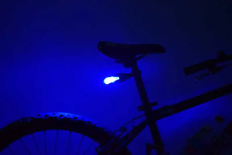 Велосипед Велоспорт светильник s Водонепроницаемый 5 светодиодный 2 лазеры 3 режима велосипед хвост светильник безопасности Предупреждение светильник велосипедная задняя фара для велосипеда, светильник задний фонарь