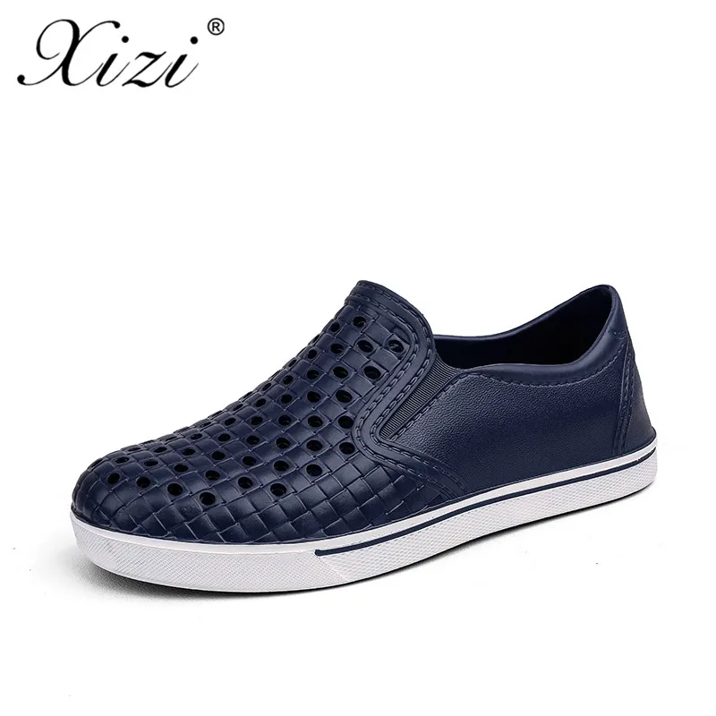 XIZI/Лидер продаж; новые летние мужские сандалии; Модные дышащие пляжные тапочки; шлепанцы EVA; Массажная обувь; парные сандалии унисекс - Цвет: Синий