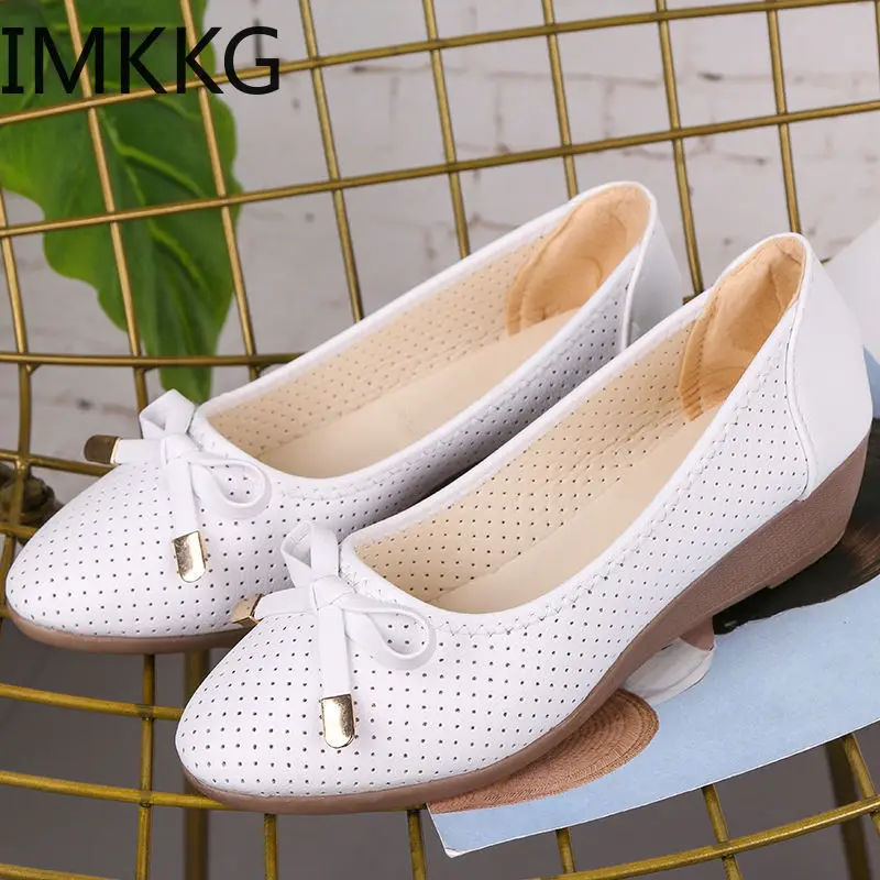 

Women Ballet Shoes Flats Cut Out Leather Breathbale Moccains Women Boat Shoes Ballerina Ladies Shoes Y10239