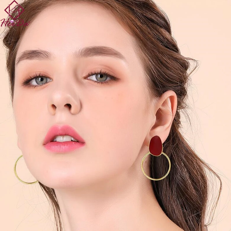 

Japan Korean Fashion Simple Round Metal Stud Earrings Women Kpop Big Name Geometric Paint Ear Nail 2019 New Trendy Joker Jewerly