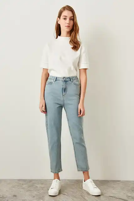 Trendyol-Blue-High-Waist-Mom-Jeans-Casual-Straight-led-Denim-TCLSS19LR0047.jpg_640x640.jpg