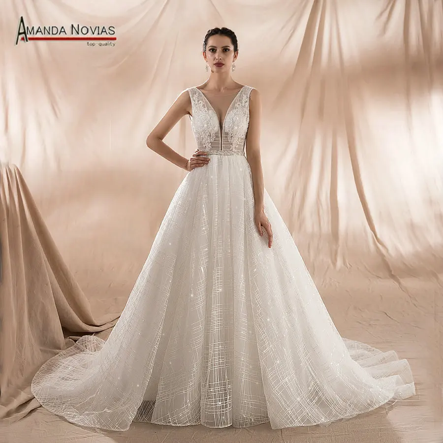 

Amazing Shinny Wedding Dresses 2019 Bling Wedding Dress