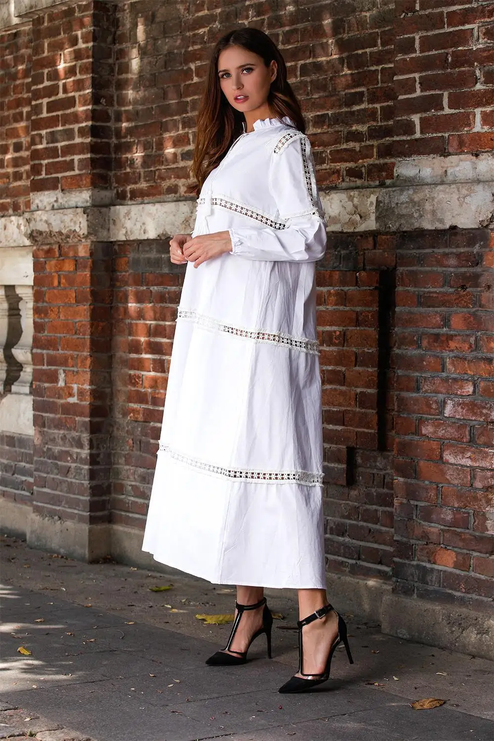 Новая мода Белый v-образный вырез длинный рукав выдалбливают Кружева размера плюс дамские платья свободные большие размеры женское Макси длинное платье