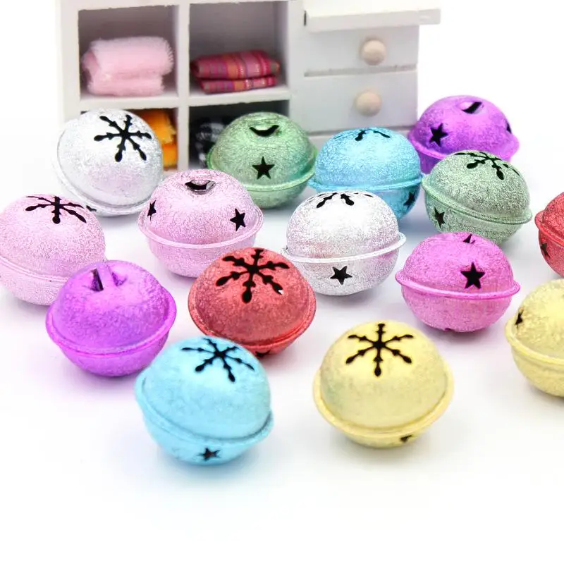 

5PCS Christmas Bells Jingle Bells Christmas Tree Family Christmas Decoration Pendants DIY Crafts Handwork material Accessories