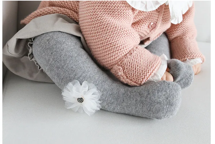 Fashionable lace flowers girls pantyhoses baby cotton dancing pantyhose girls white black gray pink pantyhose 04