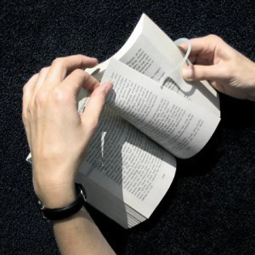

1pc Decorative Lazy Leisure Bookends Book Marks Creative Bookmark For Books Stand Reading Book Holder