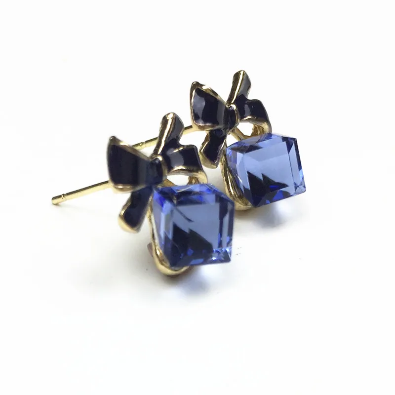 

Fashion Exquisite Bronze Color Cubic Stone Zircon Crystal Women Stud Earrings