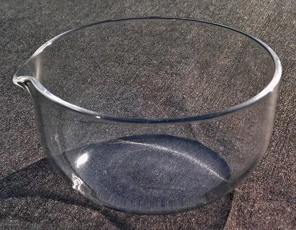 Один ПК 90 мм плоское дно, с носиком, кварцевое стекло Испаряющее блюдо, лабораторная стеклянная посуда
