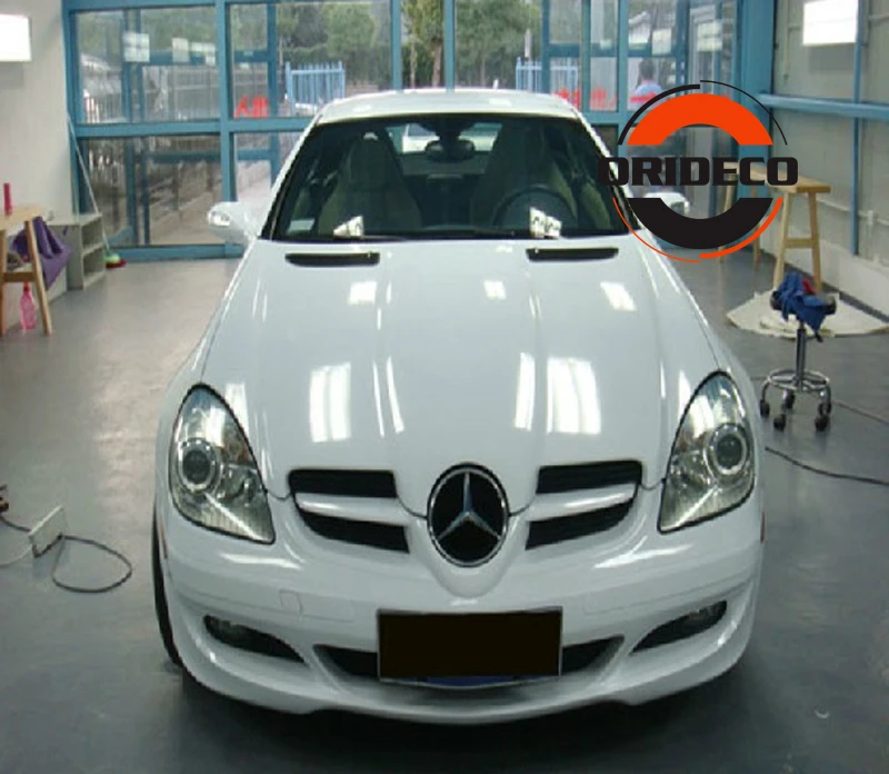 white glossy vinyl 3