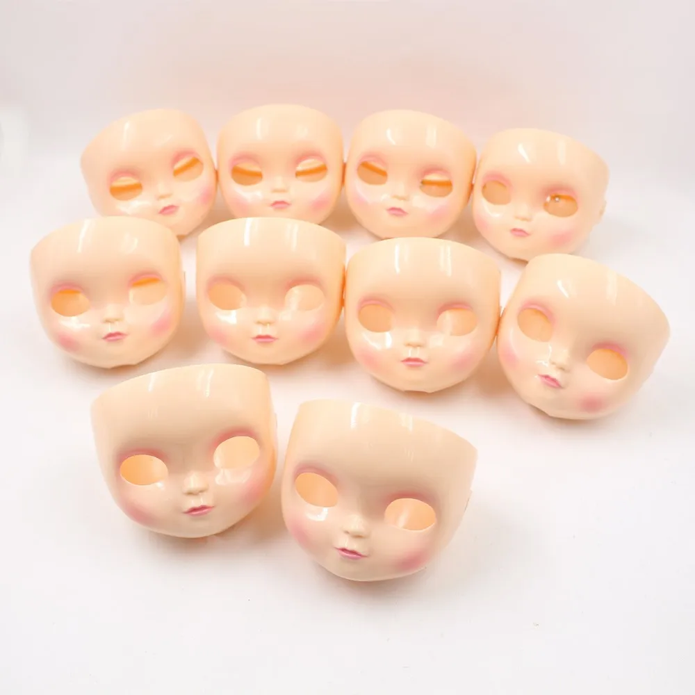 Neo Blythe Doll Faceplate Backplate & Screw 2