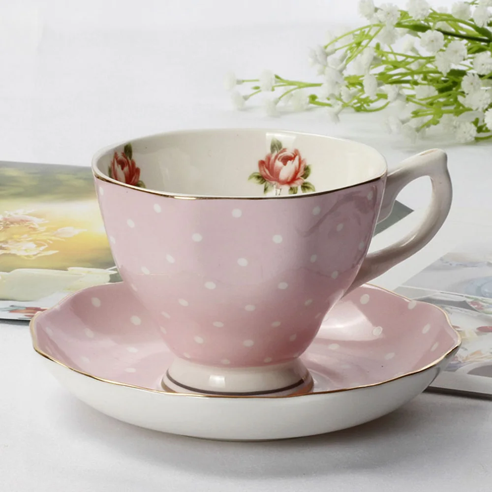 

British Style Pink Bone China Coffee Cup and Saucer Set High-end Afternoon Tea Pastoral Style Flower Tea Cup
