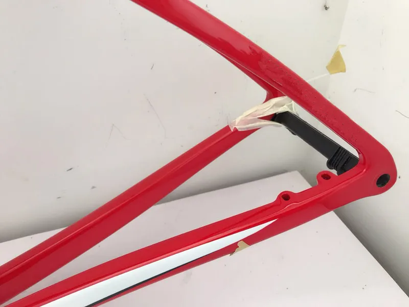 

2019 Hot selling carbon road frame disc brake cadre velo de route en carbone made in taiwan frame carbon road t1000 road aero
