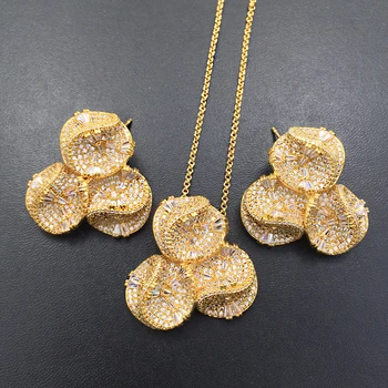 

Lanyika Jewelry Set Pop Exaggerated Abstract Style Stereo Full Zircon Plated Necklace with Earrings Wedding Bridal Best Gifts