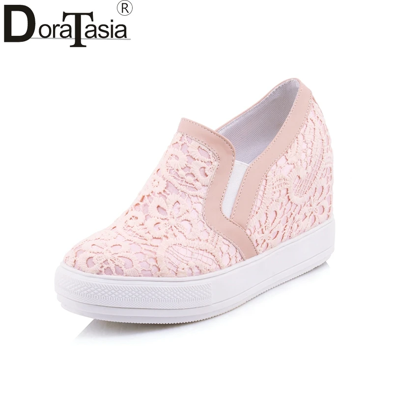

DoraTasia 2018 Spring Autumn Sweet Pink Mesh Fretwork Plus Size 32-45 Flat Platform Loafers Shoes Woman Height Increasing