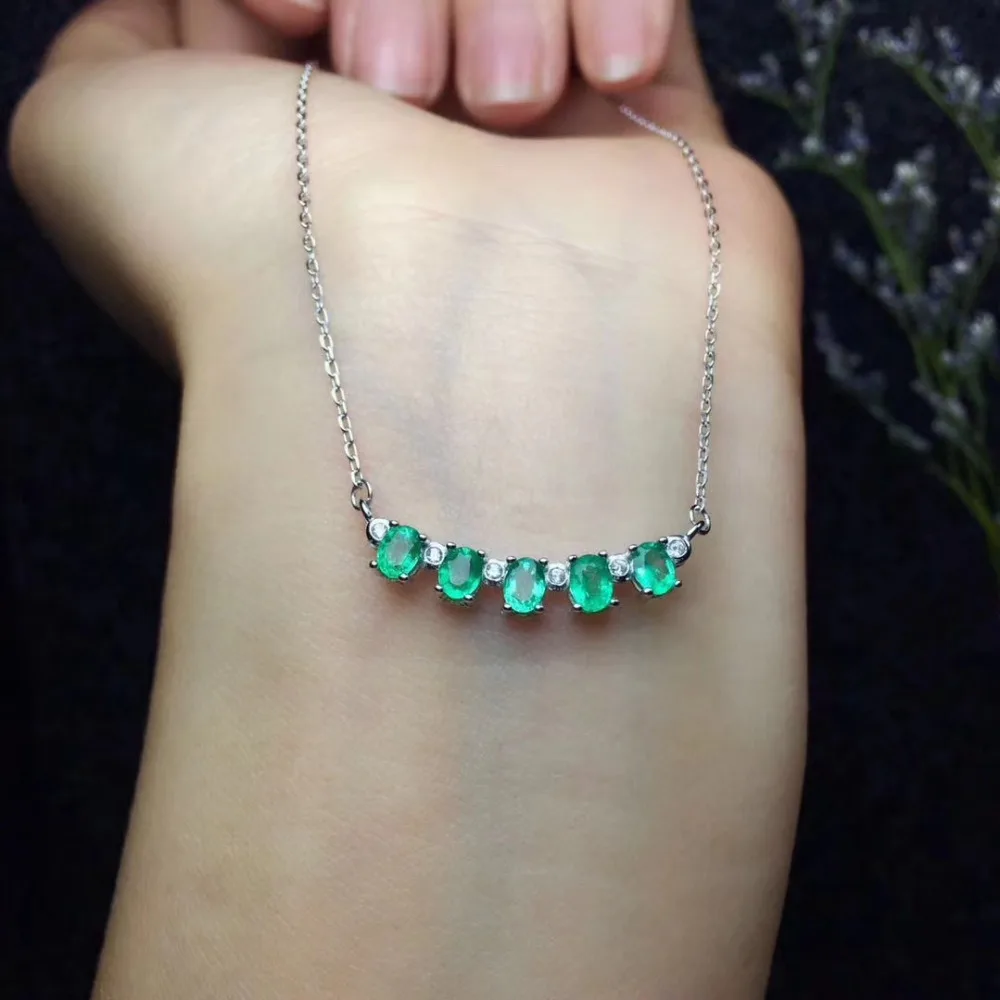 Mode élégant tableau naturel vert émeraude gem collier naturel pierre gemme pendentif collier S925