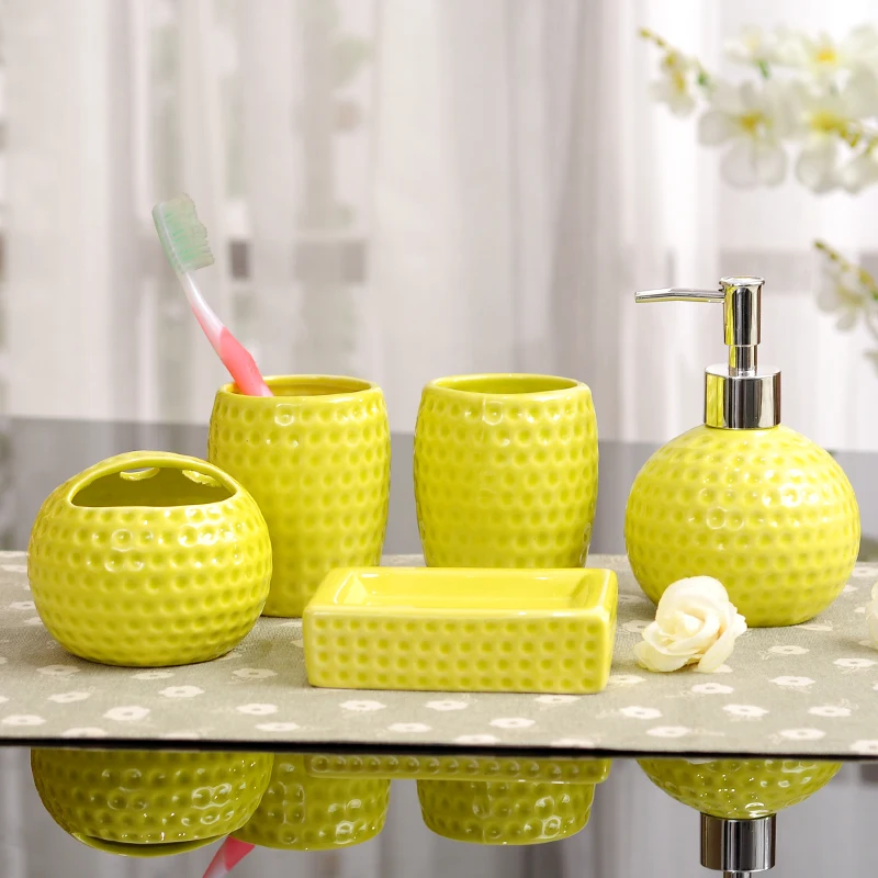 

Fashion five pieces bathroom accessaries set ceramic kit brief bathroom supplies wedding gifts