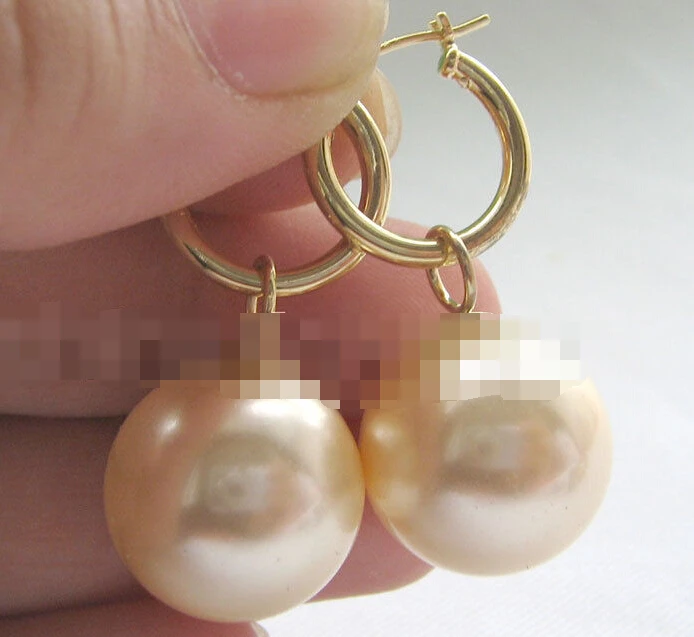 

1159 golden south sea shell pearl earring