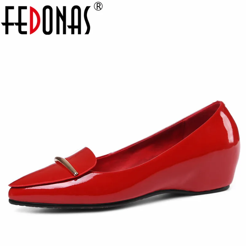 

FEDONAS Women Sexy Patent Leather Basic Pumps Wedges Heeled Slip-on Round Toe Wedding Party Shoes Woman Buckles Office Pumps
