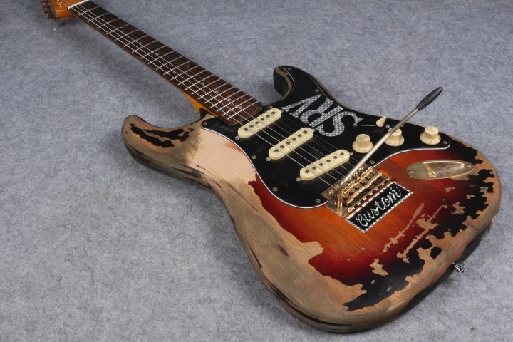 

in stock SRV Electric Guitar Retro Relics Real Shot Image 24-hour shipment