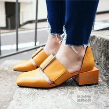 Sexy Casual Schnalle Frauen Pumpe Schuhe Gladiator Bestseller Weichem Leder Runway Welpen Ferse Slip On Plateau Karree