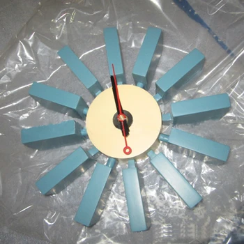 

11 inch Modern Creative Living Room Wooden Wall Clock