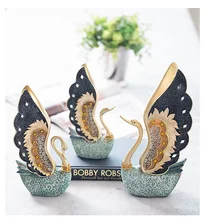 Europe Swan Ornaments Living Room TV Cabinet Entrance Desktop Decoration Figurines Resin Swan Figurines Wedding Decor Craft Gift