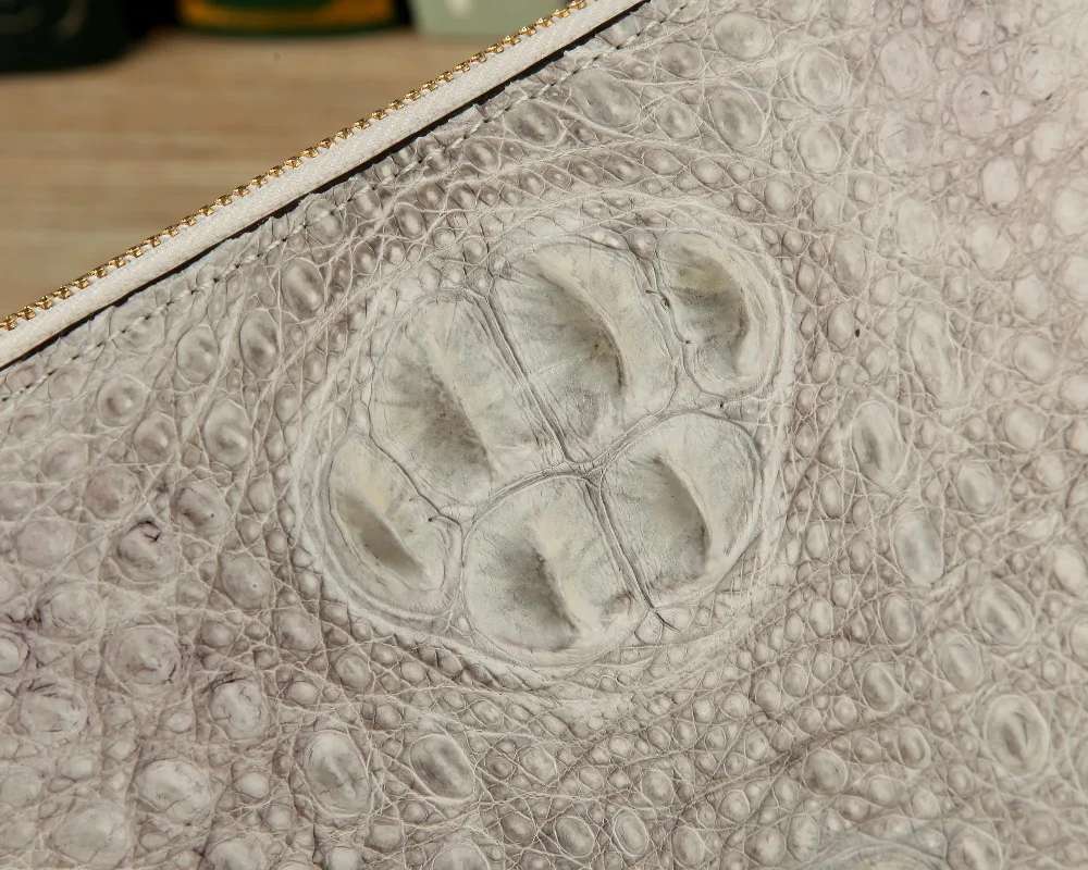 Рисунок 5 - Длинный мужской кошелек из натуральной