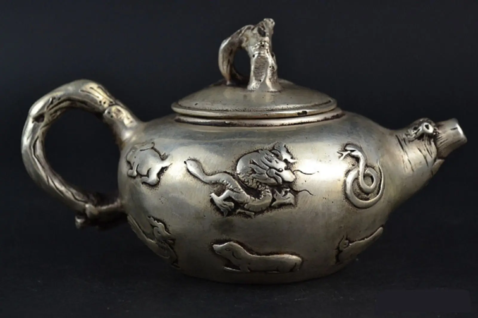 

China Collectible Decor Handwork Old Miao Silver 12 Zodiac Animal Teapot