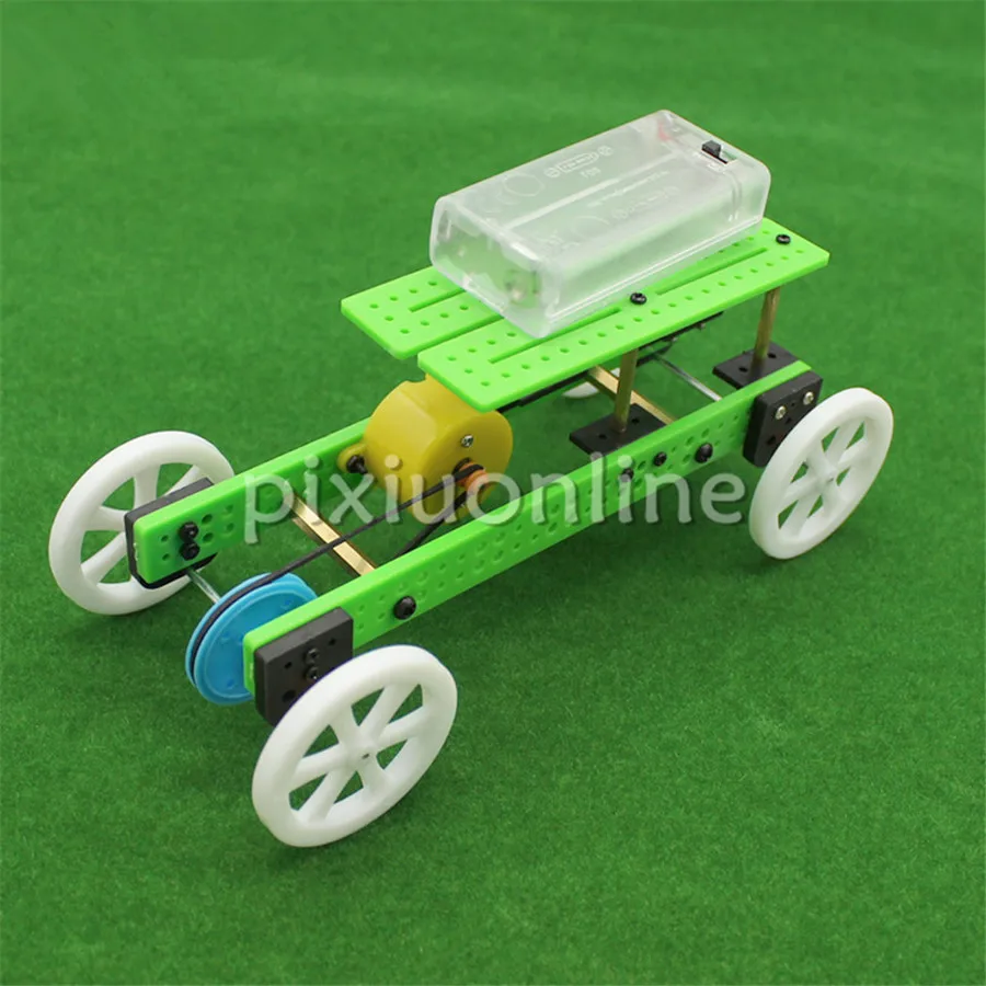 

Quick Shipping J738b DIY Double-deck Off-road Vehicle Model Interest Handmaking