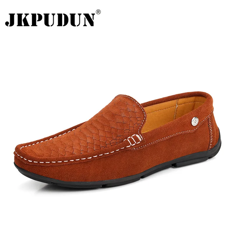 JKPUDUN/Модная замшевая Мужская обувь; Роскошная обувь для вождения из натуральной кожи; повседневные дизайнерские Мокасины без застежки; мужские лоферы; высокое качество - Цвет: Brown