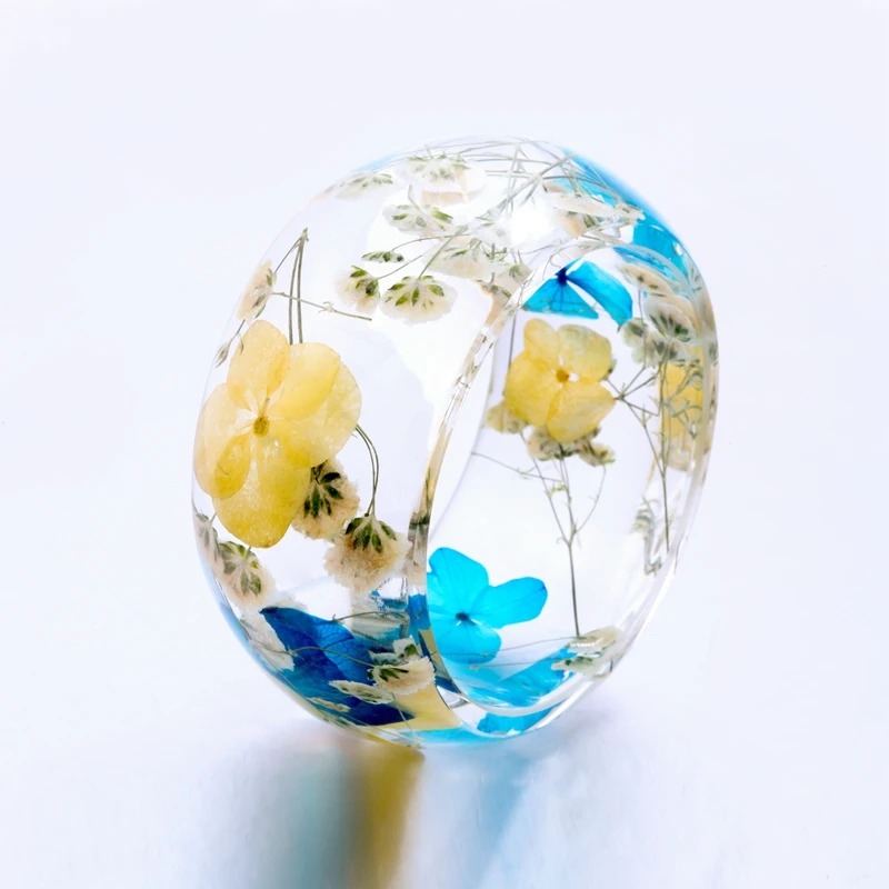 

Transparent Resin Bangles Real Flower Babysbreath and Pincushion Bangles Bracelet for Women Handmade Women Bracelet 65mm