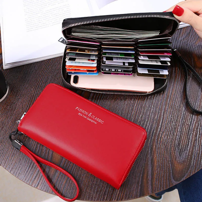 ladies purse with lots of card slots