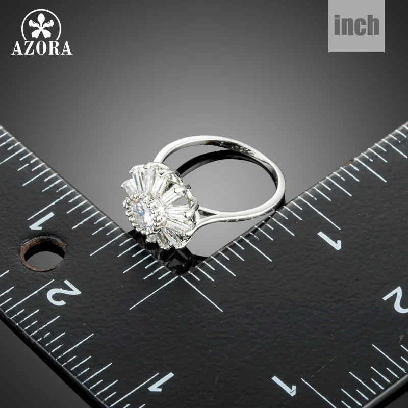 AZORA Engagement Wedding Snowflake Shape Finger Rings for Women Clear Cubic Zirconia Fashionable Jewelry Accessories TR0208