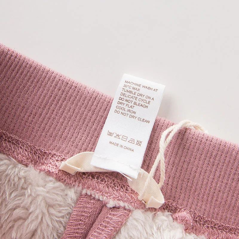 DB6532_0026_6Y3A7382