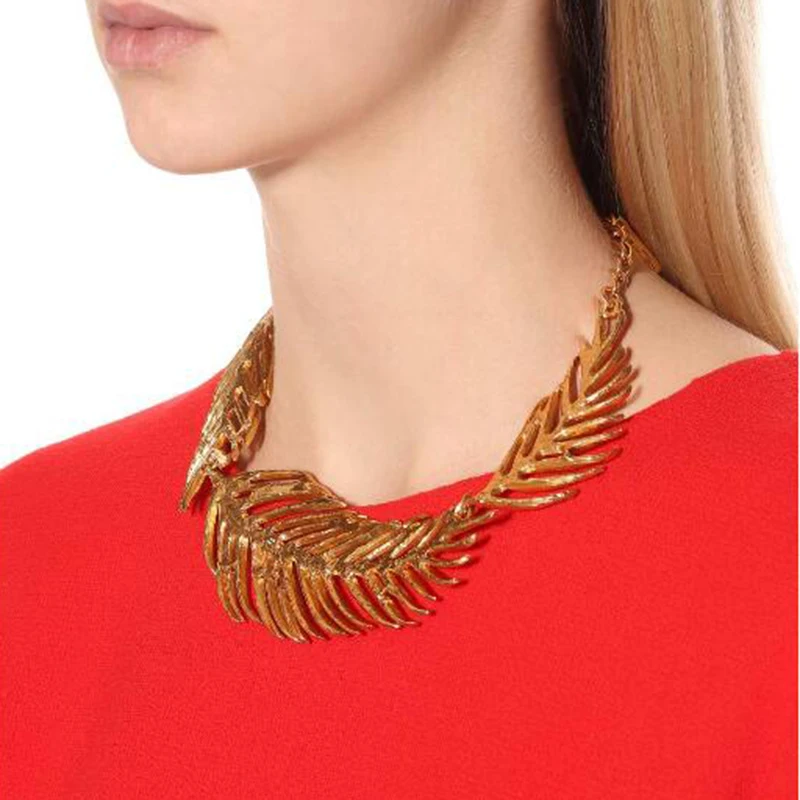 

Dvacaman Brand New Fashion Leaf Choker Collar Necklace Bohemian Ethnic Maxi Statement Jewelry Girl Party Necklace Wholesale VV85