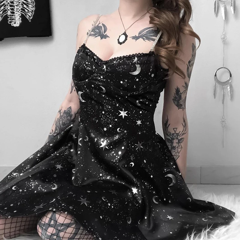 Женское платье с изображением космической Звезды Луна с v-образным вырезом платье с принтом черного цвета без рукавов с открытой спиной Платья для вечеринок тонкая цепочка плечевой ремень летние платья - Цвет: Black
