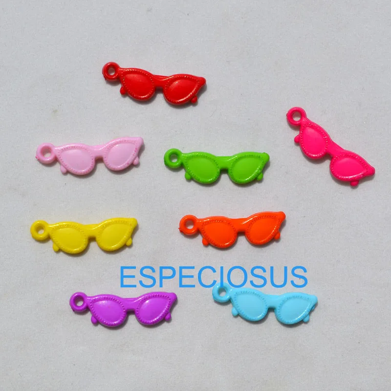 

100pcs DIY Fashion Jewelry Making Accessory Cartoon Sun glass Acrylic Charms Mix Color Children Bracelet Department Pendants