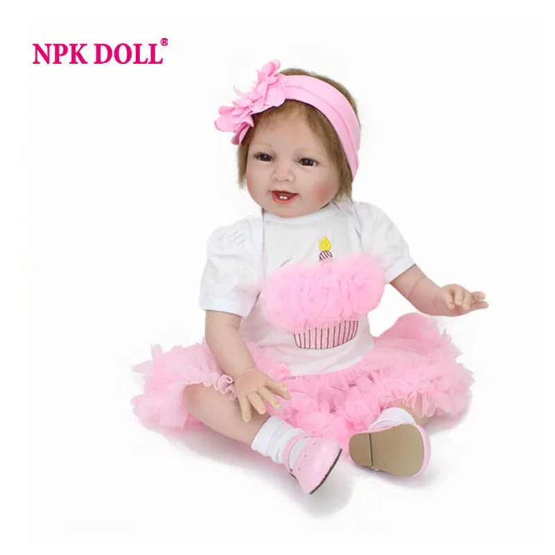 

22 inch Silicone Reborn Baby Dolls Play House Gift For Girls Adorable Doll Lifelike Birthday Gift Kids Toys with Skirt boneca