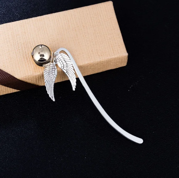 

1 Pcs Lovely Gold Best Gift for Reader Snitch Harry Bookmark Charm Bookmark - Harry Potter Bookmark