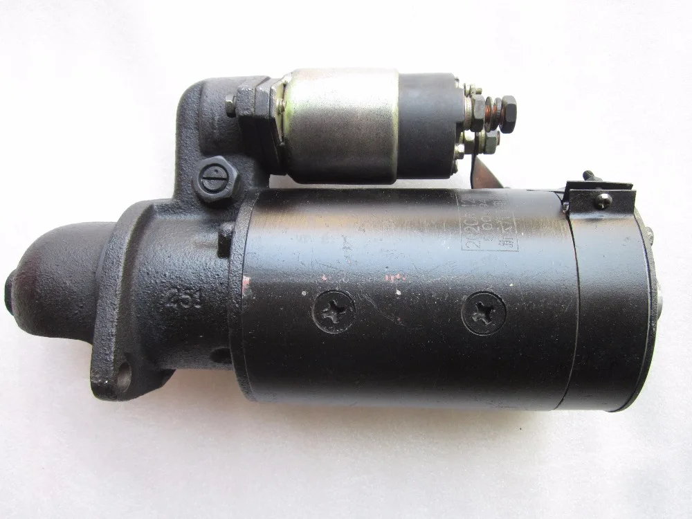 Shanghai tractor SH50 with engine 495A, the starter motor