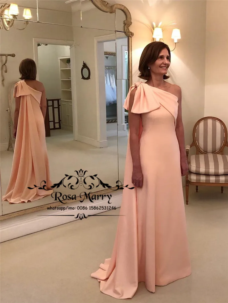 

Sexy Plus Size Mermaid Mother Of the Bride Dresses 2020 One Shoulder Cheap Long Satin Formal vestidos madre novia For Mothers