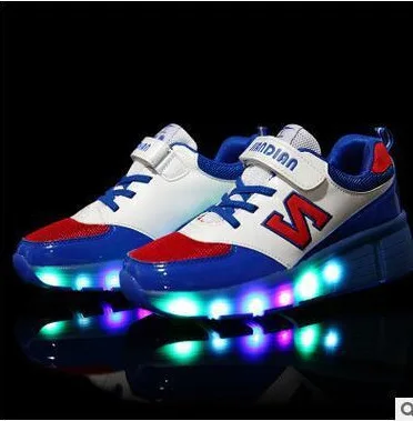 نمط جديد سوبر ضوء الأطفال نماذج الرجال والنساء المشي مع الصمام الخفيفة التلقائي الرول الزلاجات مع عجلات