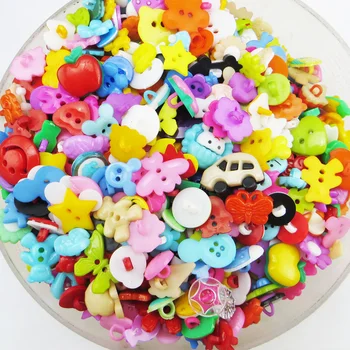 

Promotion 100PCS Mix Shape Lots Colors DIY Scrapbooking Cartoon Buttons Plastic Buttons Children's Garment Sewing Notions P-001